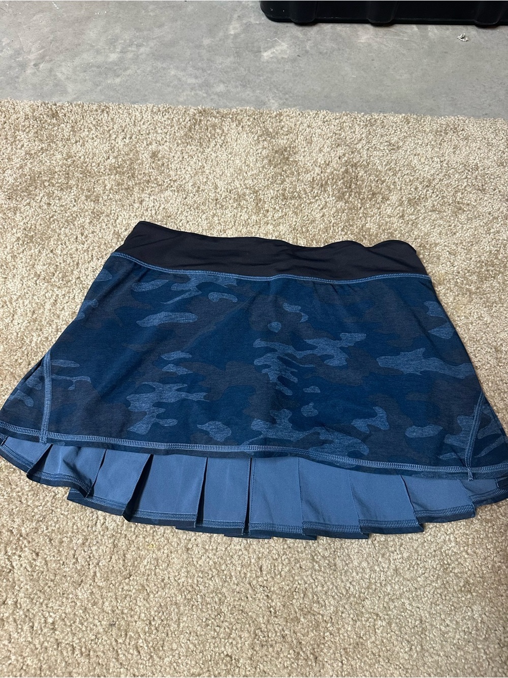 Women's Navy Camo Active Skirt - Picture 3 of 5